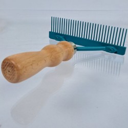 peigne râteau pour chien